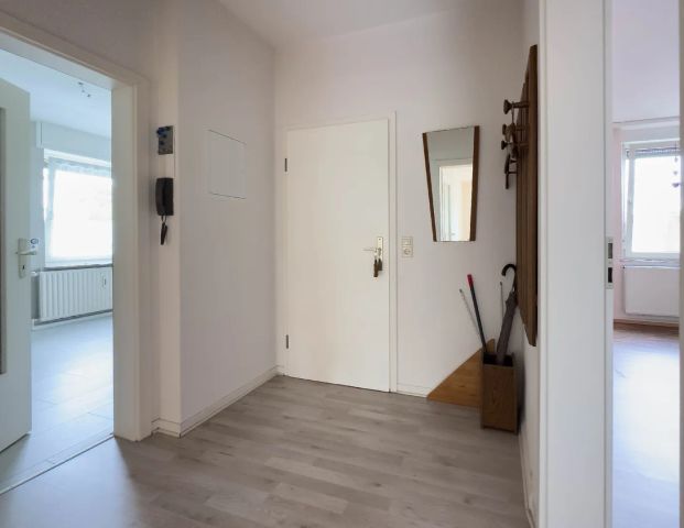 Großzügige 3-Zimmerwohnung mit Garage - Photo 1