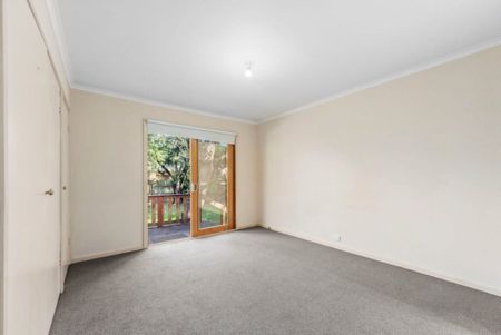 Four Bedroom Family Home - Photo 4