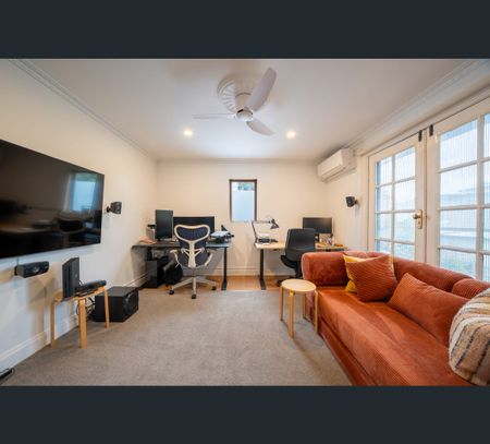 30 Coral Avenue, Footscray, Vic 3011 - Photo 5