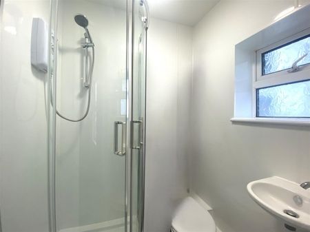 Fishponds Road, Fishponds, Bristol, BS16 3DU - Photo 4