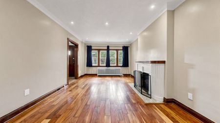 For Lease - 13 Tenth Street, Toronto, Ontario - Photo 3