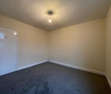 2 bedroom house to rent - Photo 2