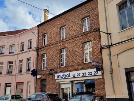 Location Appartement 38m² VALENCIENNES 59300 - Photo 2