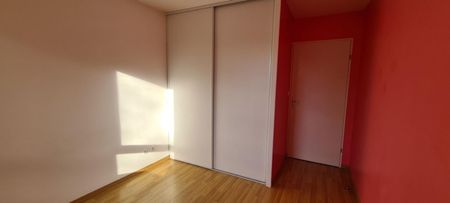 Location Appartement 3 pièces 64m² ST SEBASTIEN SUR LOIRE 44230 - Photo 2