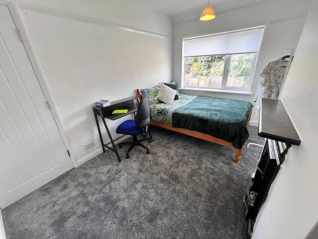 3 Bedroom House, 5 Harper Road – Student Accommodation Coventry - Photo 3