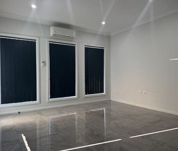 3 BEDROOMS IN BONNYRIGG - Photo 1