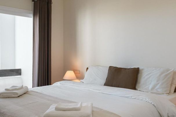 2 bedroom luxury Apartment for rent in Benahavís, Spain - Photo 1