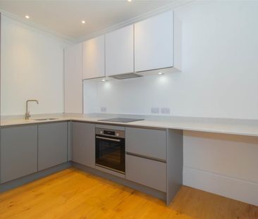 Upper Oldfield Park, Bath - Photo 1