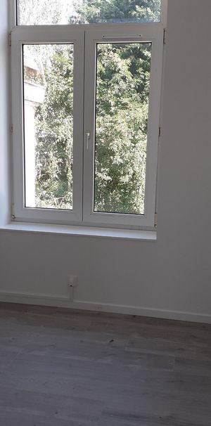 Location Appartement 2 pièces 32m² LILLE 59000 - Photo 1