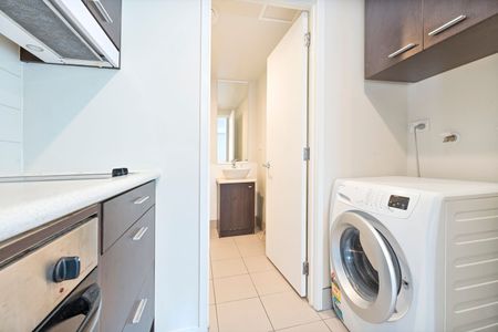 Cosy one bedroom in the heart of city - Photo 3