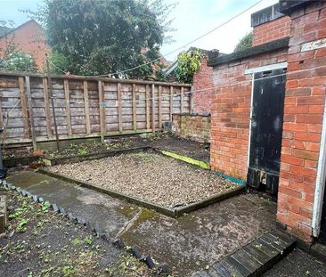 2 bedroom terraced house to rent - Photo 6