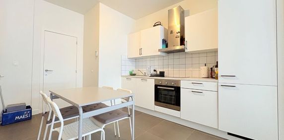 Appartement te huur - Foto 2