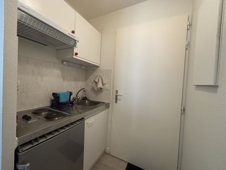 Location Appartement 1 pièce 19m² POITIERS 86000 - Photo 4