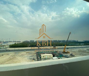 First tenant – Luxury Penthouse Apartment - Photo 3