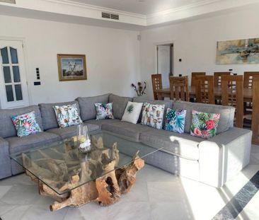 5 room luxury Villa for rent in Sotogrande, Andalusia - Photo 3