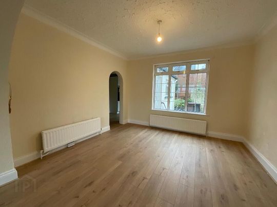 16 Shandarragh Park, Belfast, BT15 5FJ - Photo 1
