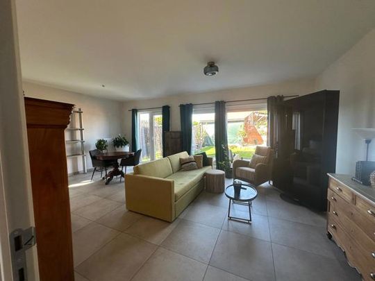 Huis te huur in Sint-Lievens-Houtem - Photo 1