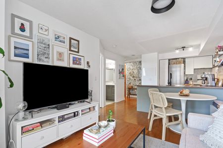 For Lease - 70 High Park Avenue Unit# 709, Toronto, Ontario - Photo 3