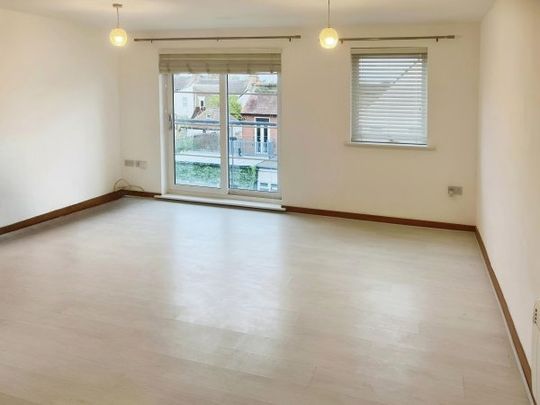 SEAFRONT, SOUTHEND ON SEA - Photo 1