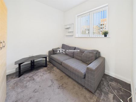 4 bedroom house to rent - Photo 2