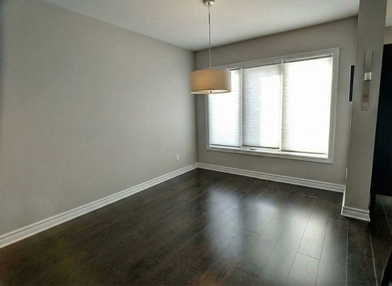 For Lease - 462 Brettonwood Ridge, Kanata, Ontario - Photo 1