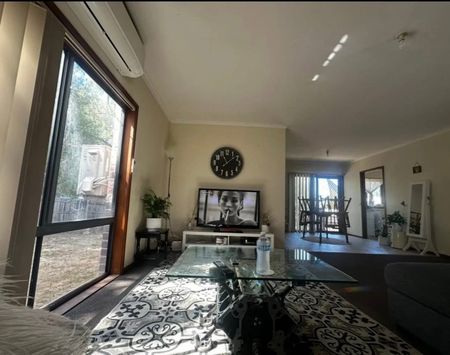 Bayswater North - Photo 2