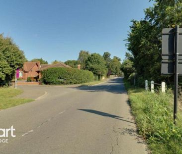 2 bedroom end of terrace house to rent - Photo 5