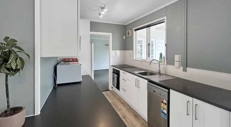 AWAPUNI - 3 BEDROOMS - Photo 3