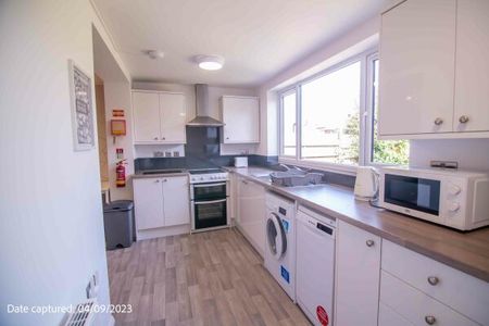 14 Brentwood Crescent - Photo 5