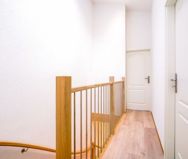 Maison mitoyenne de 8 pièces à louer à Plan-les-Ouates - Photo 1