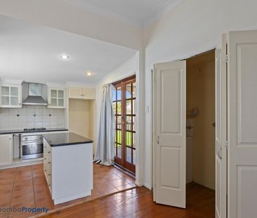 16 Rosewood Street, 4350, Toowoomba City Qld - Photo 2