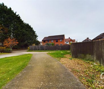 3 bedroom semi-detached house to rent - Photo 6