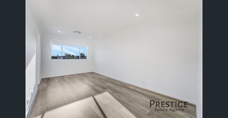 15 Granville Street, Fairfield Heights, NSW 2165 - Photo 3