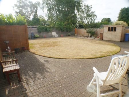2 bedroom bungalow to rent - Photo 4