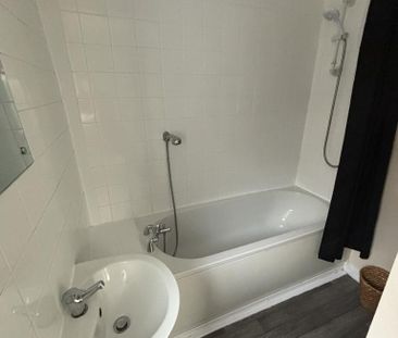 5 bedroom terraced house to rent - Photo 1