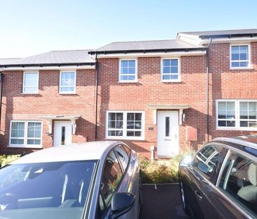 3 bedroom terraced house to rent - Photo 2
