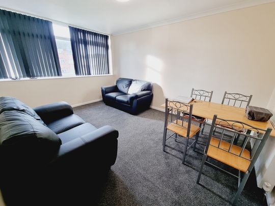 2 Bed Student Accommodation - Photo 1