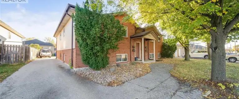 1970 DAYTONA | 1970 DAYTONA, Windsor - Photo 1