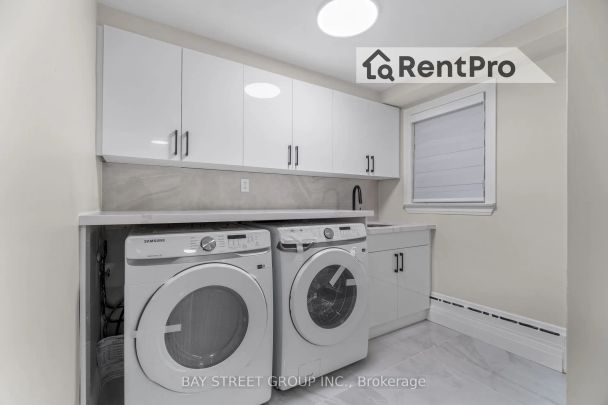 Detached Home For Lease | W9231450 - Photo 1