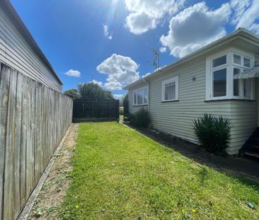 68 Jellicoe Road, Manurewa, Auckland - Photo 1