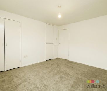 Suffolk Road, Lincoln, Scampton - Photo 1