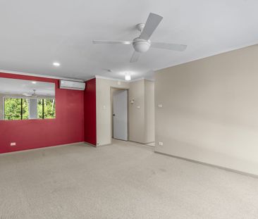 Comfortable & Low-Maintenance Living in Surf Beach! - Photo 2