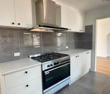 A Superb Family Choice - Photo 6