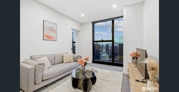 Newly Renovated & Fully Furnished Two-Bedroom Apartment 3 month lease available - Photo 1