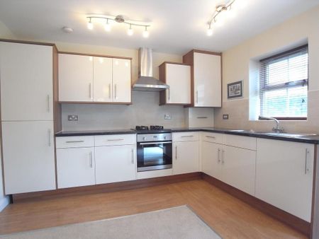 2 bedroom flat to rent - Photo 5