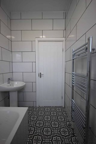 Connie Street - Photo 5