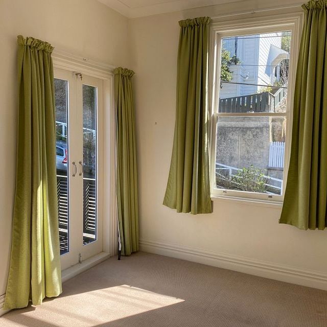 Sunny renovated Aro Valley home - Photo 1