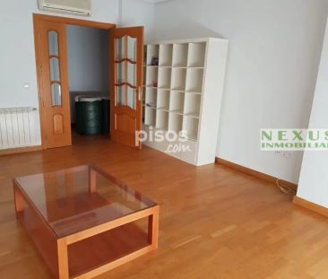 Apartamento en alquiler en Oeste-Nuevo Oeste - Foto 2
