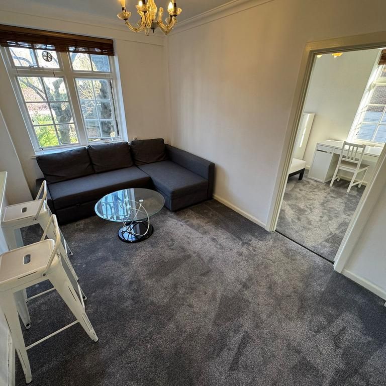 1 bedroom flat to rent - Photo 1