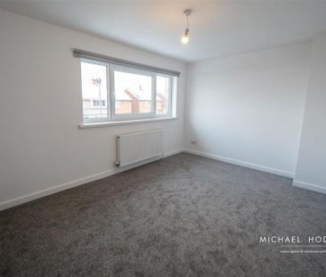 2 bedroom semi-detached house to rent - Photo 2